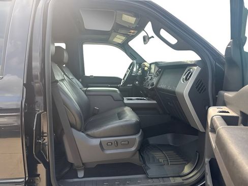 Used 2014 Ford F350 Lariat w/ Lariat Ultimate Package AWD/4WD image 25