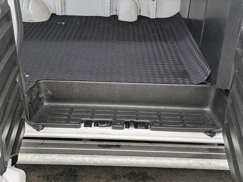 Used 2024 Chevrolet Express 2500 w/ Driver Convenience Package RWD image 21