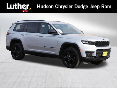 Used 2023 Jeep Grand Cherokee L Laredo