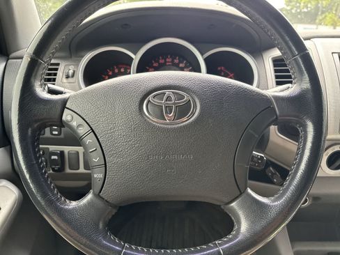 Used 2005 Toyota Tacoma 4x4 Double Cab w/ TRD Off-Road Pkg #2 image 21