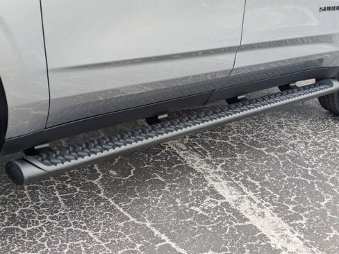 New 2026 Chevrolet Suburban Z71 w/ Z71 Off-Road Package image 13