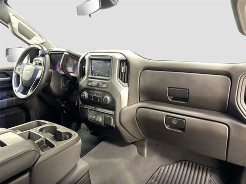 Used 2022 Chevrolet Silverado 1500 Custom image 25