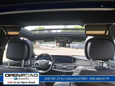 Used 2017 Mercedes-Benz S 550 4MATIC Sedan image 32
