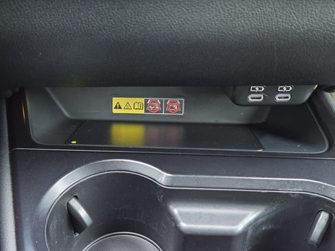 Used 2023 Lexus UX 250h F Sport FWD image 26