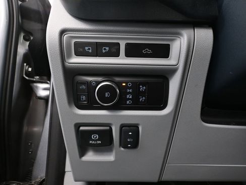 Used 2023 Ford F150 Limited AWD/4WD image 31