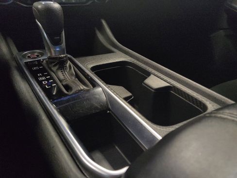 Used 2025 Nissan Sentra SV w/ All-Weather Package FWD image 26