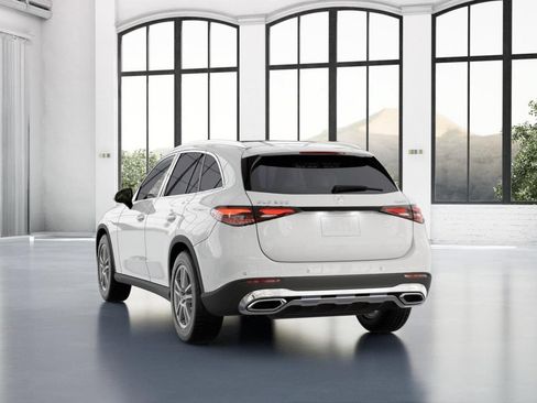 Certified 2025 Mercedes-Benz GLC 300 4MATIC image 27