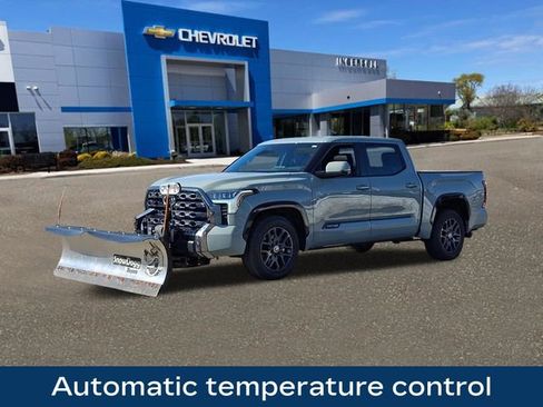 Used 2024 Toyota Tundra Platinum image 4