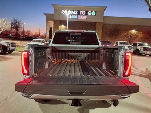 New 2026 GMC Sierra 2500 Denali w/ Denali Reserve Package image 23