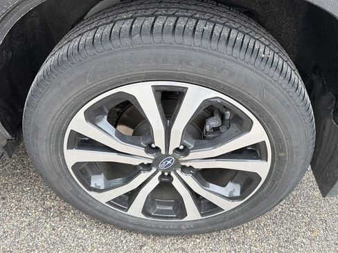 Used 2024 Subaru Forester Limited image 4