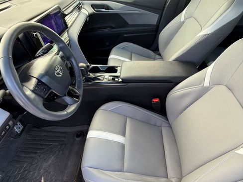 Certified 2025 Toyota Camry SE image 23