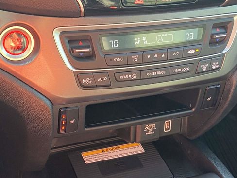 Certified 2022 Honda Pilot Special Edition image 19