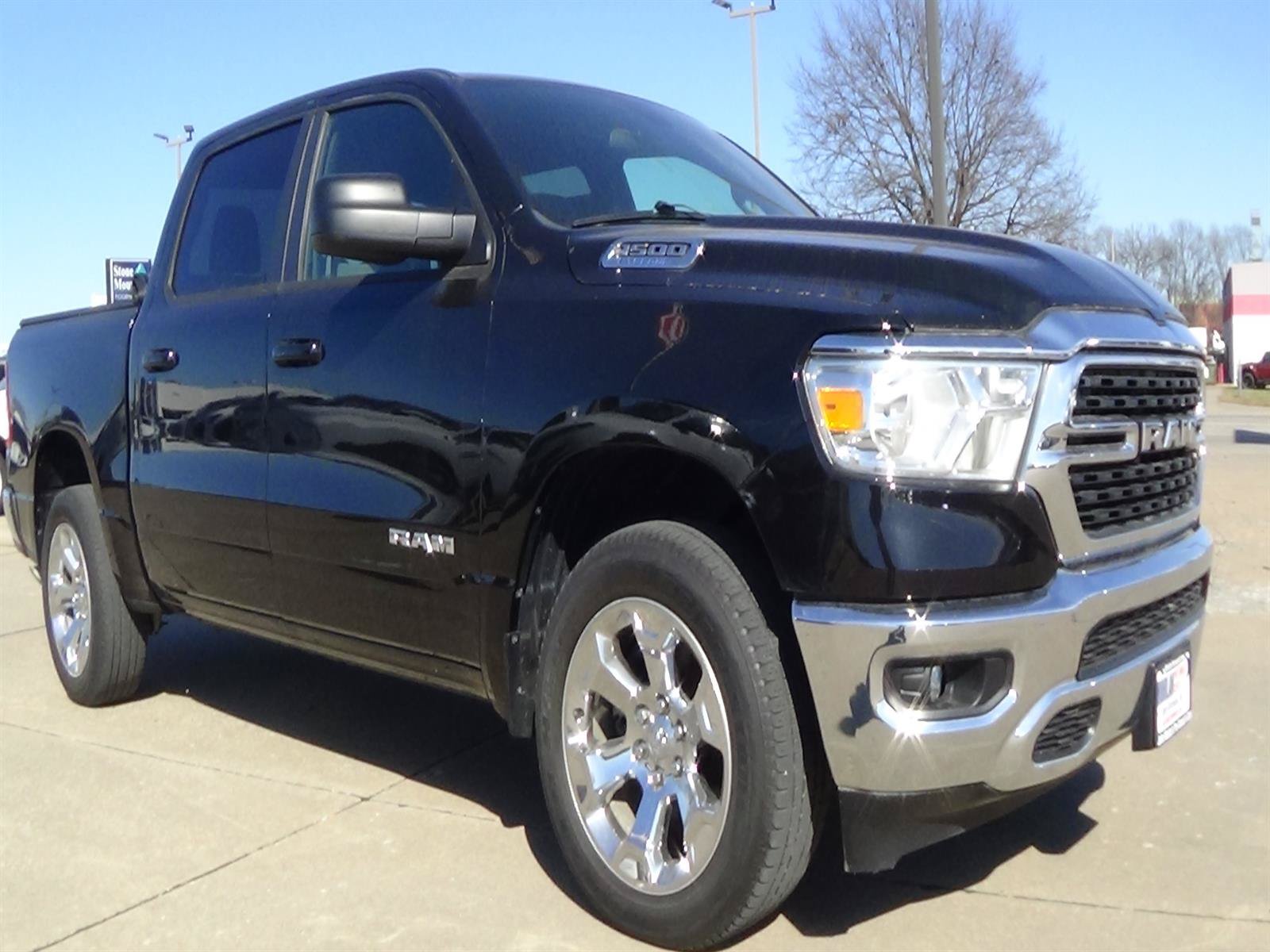 Used 2022 RAM 1500 Big Horn AWD/4WD image 4