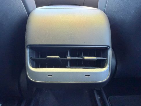 Used 2022 Tesla Model 3 Performance AWD/4WD image 19