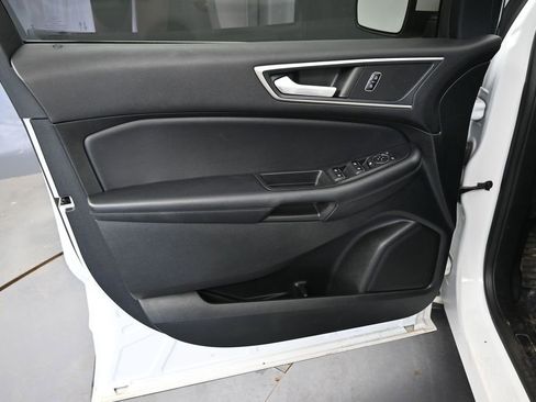 Used 2023 Ford Edge SEL AWD/4WD image 18