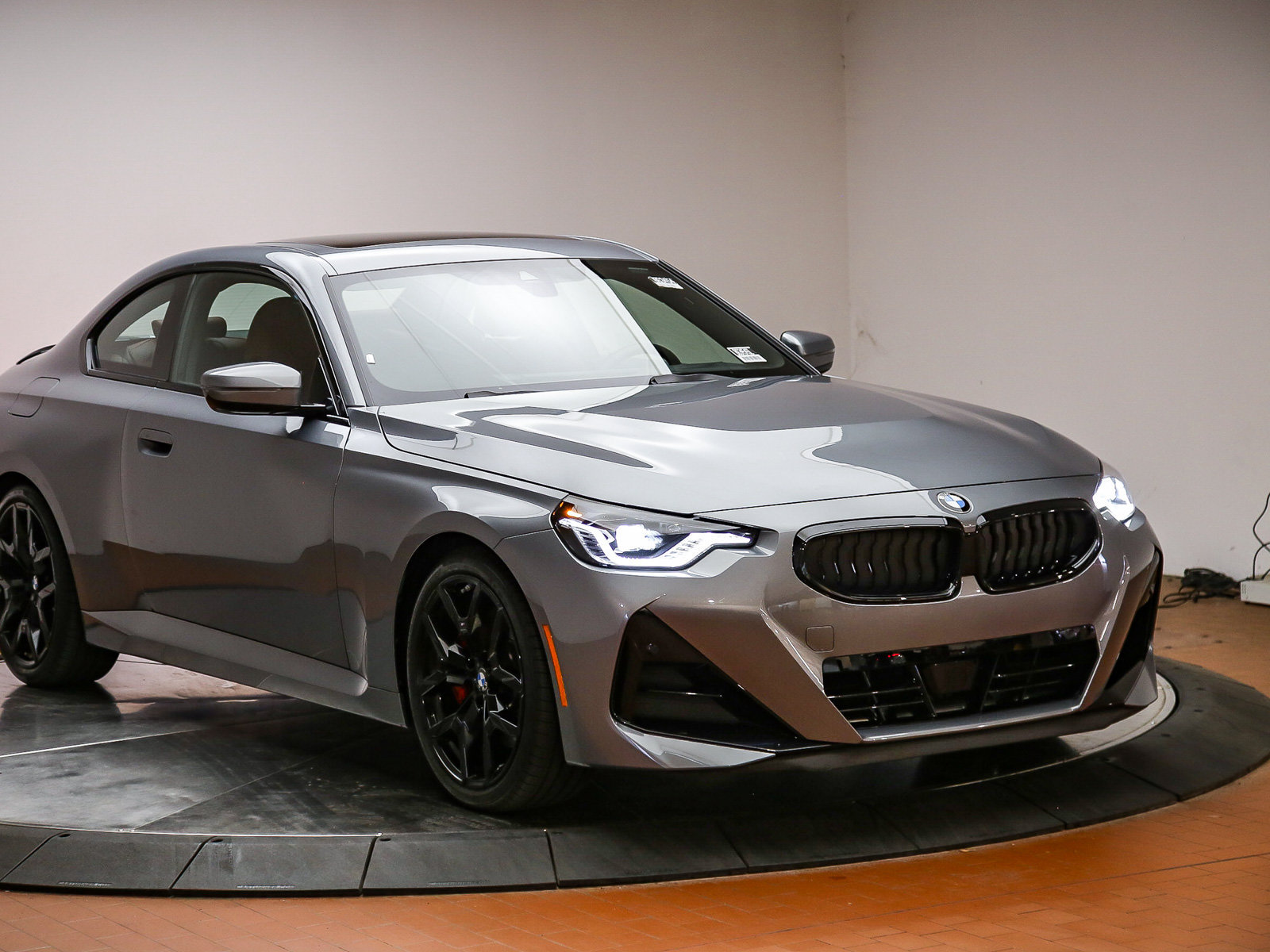 Used 2026 BMW 230i Coupe w/ Premium Package RWD image 3