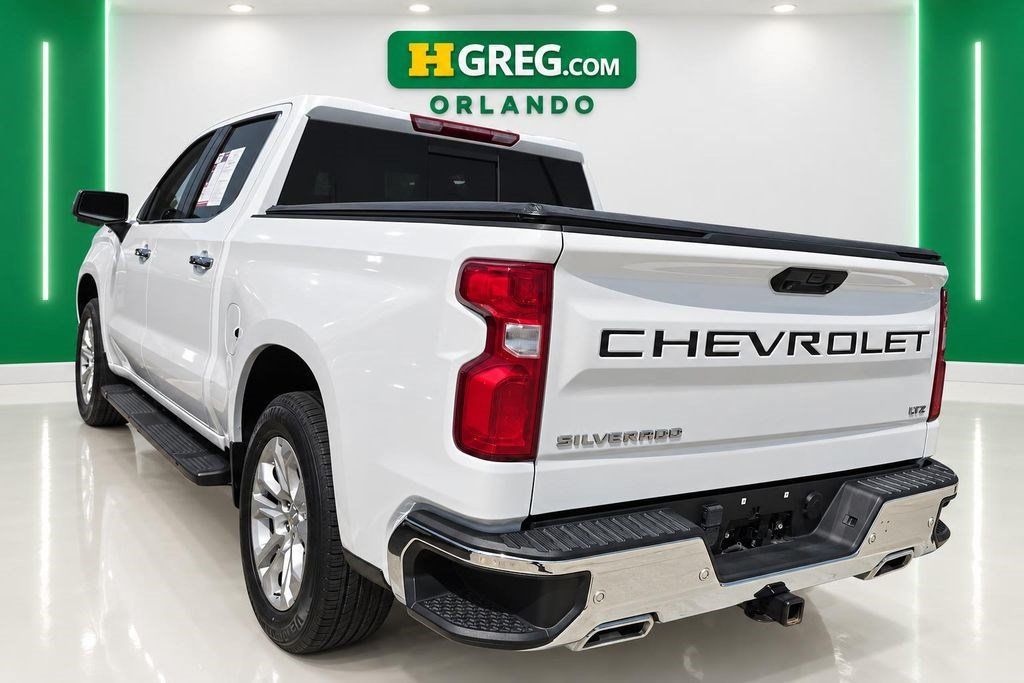 Used 2023 Chevrolet Silverado 1500 LTZ AWD/4WD image 2