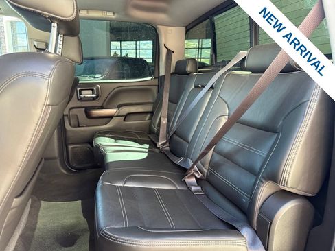 Used 2016 GMC Sierra 2500 Denali w/ Duramax Plus Package AWD/4WD image 14