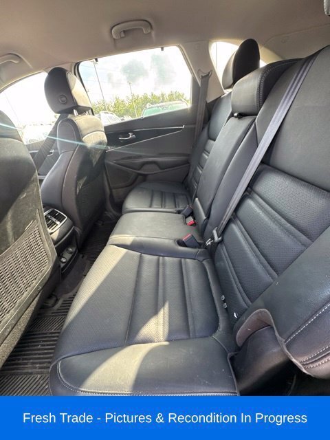Used 2018 Kia Sorento EX AWD/4WD image 18