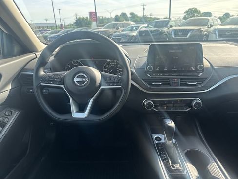 New 2026 Nissan Altima 2.5 SV FWD image 23