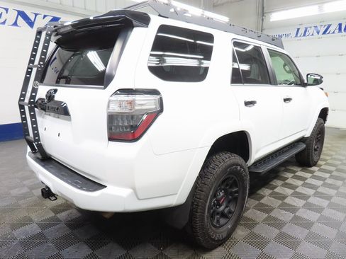 Used 2021 Toyota 4Runner Venture image 4