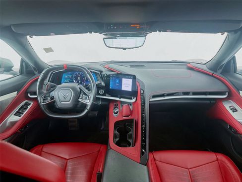 Used 2024 Chevrolet Corvette Stingray Preferred Conv w/ Battery Protection Package RWD image 18
