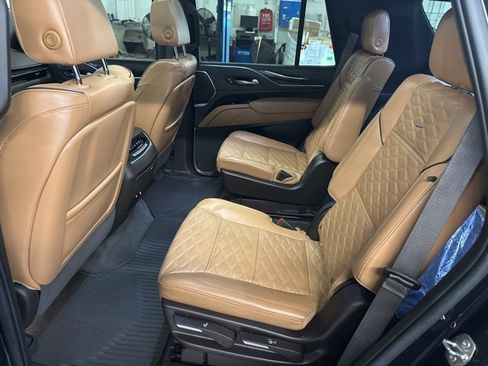 Certified 2022 Cadillac Escalade Sport w/ Touring Package image 20