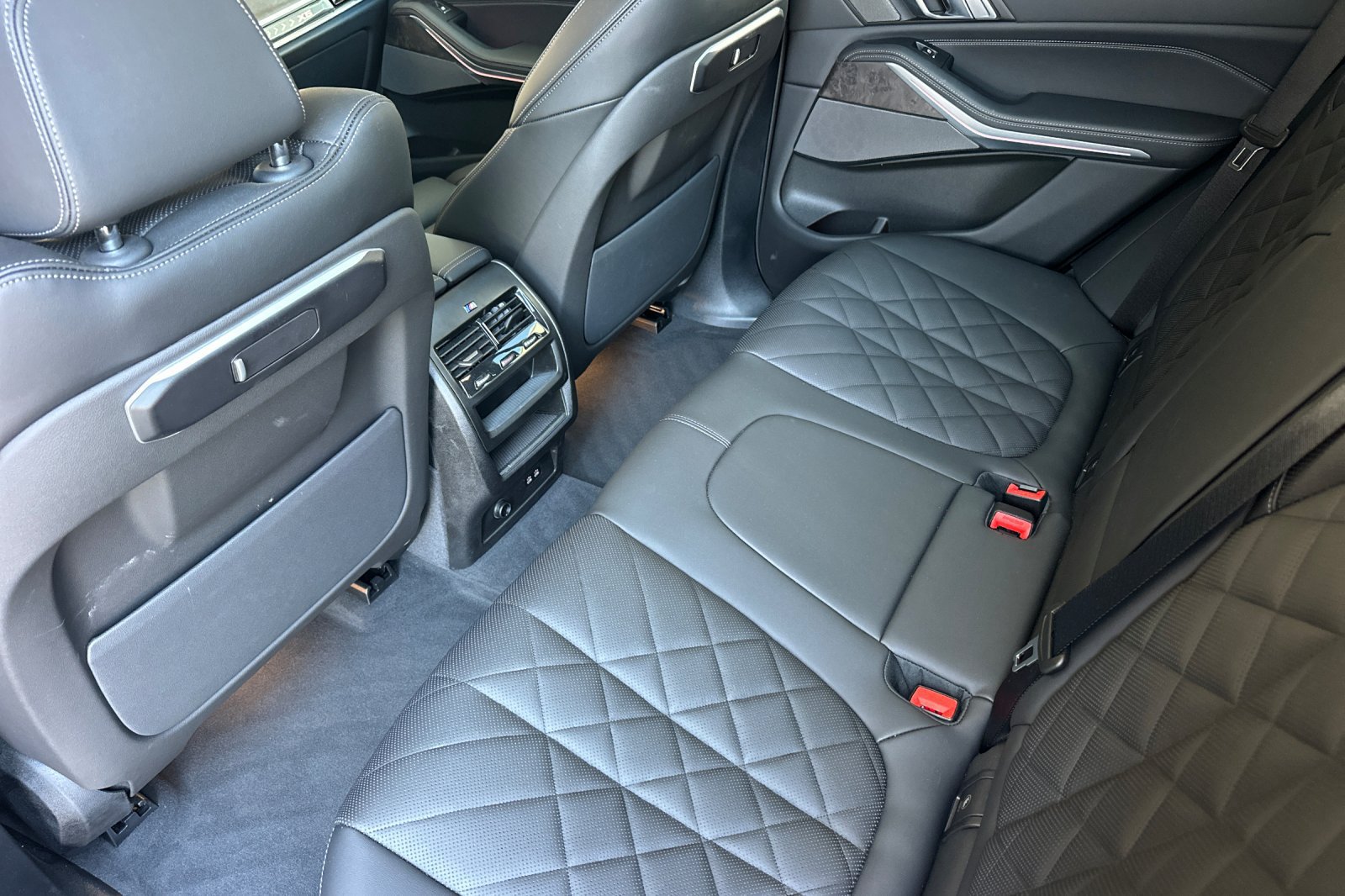 Used 2026 BMW X5 sDrive40i RWD image 12