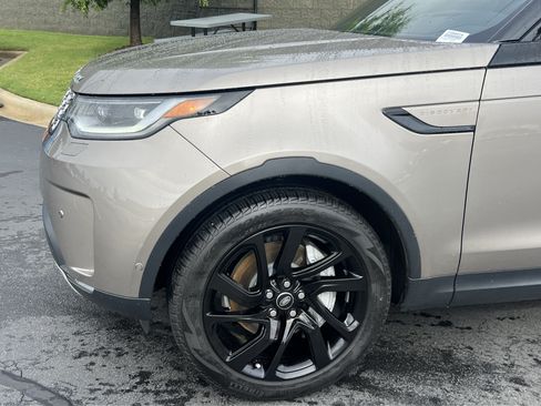 Certified 2025 Land Rover Discovery S AWD/4WD image 12