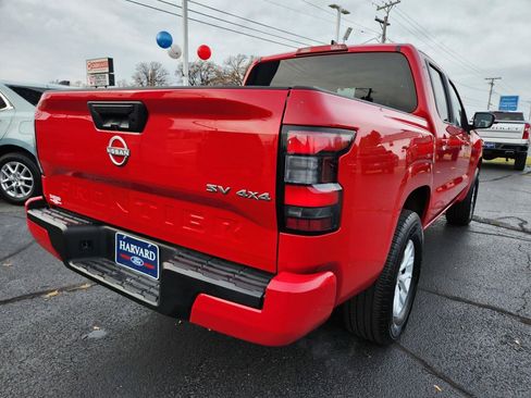Used 2024 Nissan Frontier SV image 37
