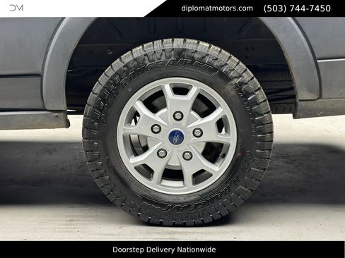 Used 2015 Ford Transit 250 148 Medium Roof image 35