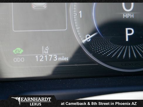 Used 2025 Lexus ES 300h w/ Premium Package image 4