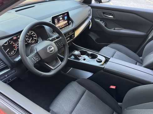 New 2026 Nissan Rogue SV w/ Cold Weather Package AWD/4WD image 25