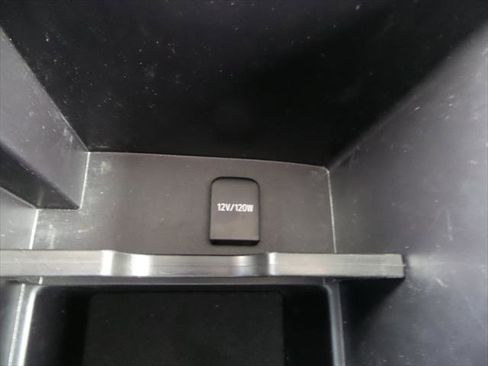 Certified 2016 Toyota 4Runner SR5 Premium image 28