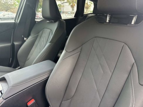 Certified 2025 BMW X3 xDrive30i w/ Premium Package image 19