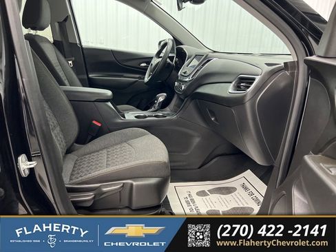 Used 2024 Chevrolet Equinox LT w/ LPO, Floor Liner Package FWD image 15
