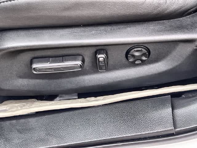 Used 2019 Honda Accord Touring image 31