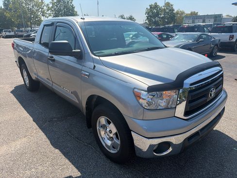 Used 2012 Toyota Tundra 2WD Double Cab w/ TRD Off-Road Pkg image 3