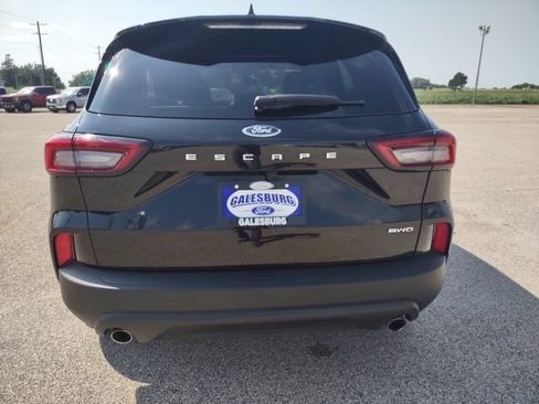 Used 2025 Ford Escape ST-Line Select AWD/4WD image 4