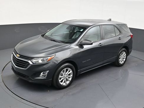 Used 2024 Chevrolet Equinox LS FWD image 11
