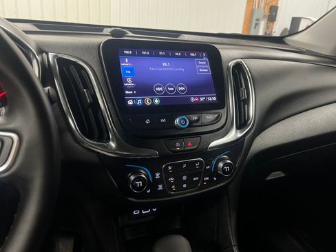 Certified 2024 Chevrolet Equinox LT AWD/4WD image 22