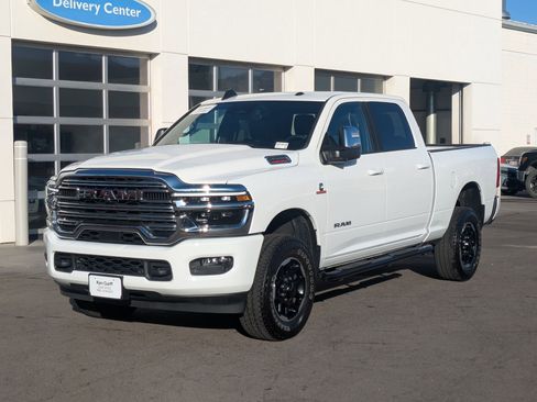 Used 2025 RAM 2500 Laramie image 11