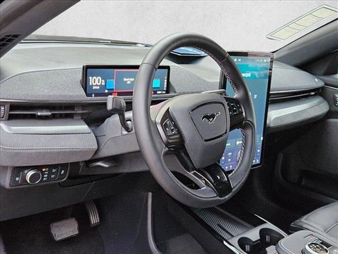 Certified 2022 Ford Mustang Mach-E GT w/ GT Performance Edition image 8