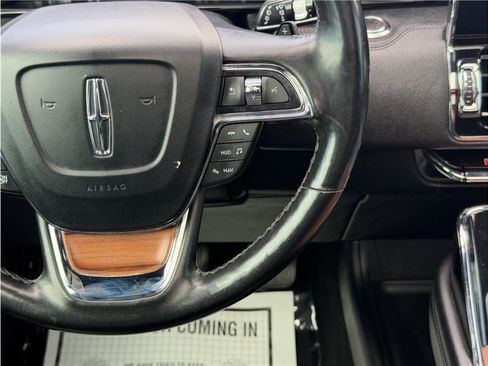 Used 2019 Lincoln Navigator Reserve w/ Cargo Package AWD/4WD image 44