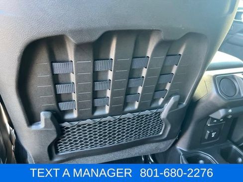 Used 2020 Jeep Gladiator Rubicon AWD/4WD image 26