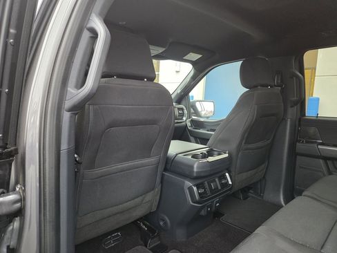 Used 2022 Ford F150 XLT w/ Equipment Group 302A High image 15