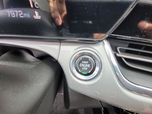 Used 2025 Chevrolet Trax LT w/ Driver Confidence Package image 16