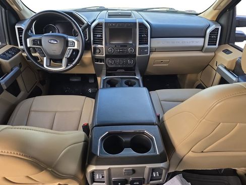 Used 2021 Ford F250 Lariat w/ Chrome Package image 12