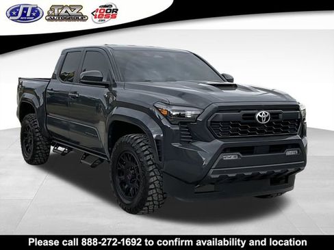 Used 2024 Toyota Tacoma TRD Sport RWD image 1