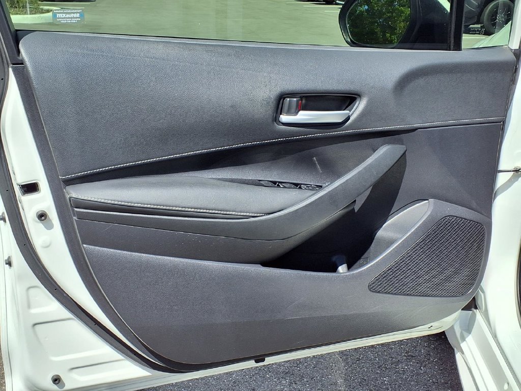 Used 2022 Toyota Corolla SE FWD image 24